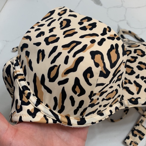 Leopard Bikini Top - Picture 2 of 7